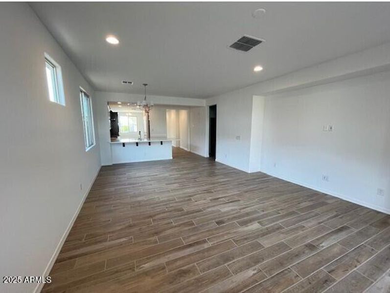 5031 N 88TH Avenue - Ready Now