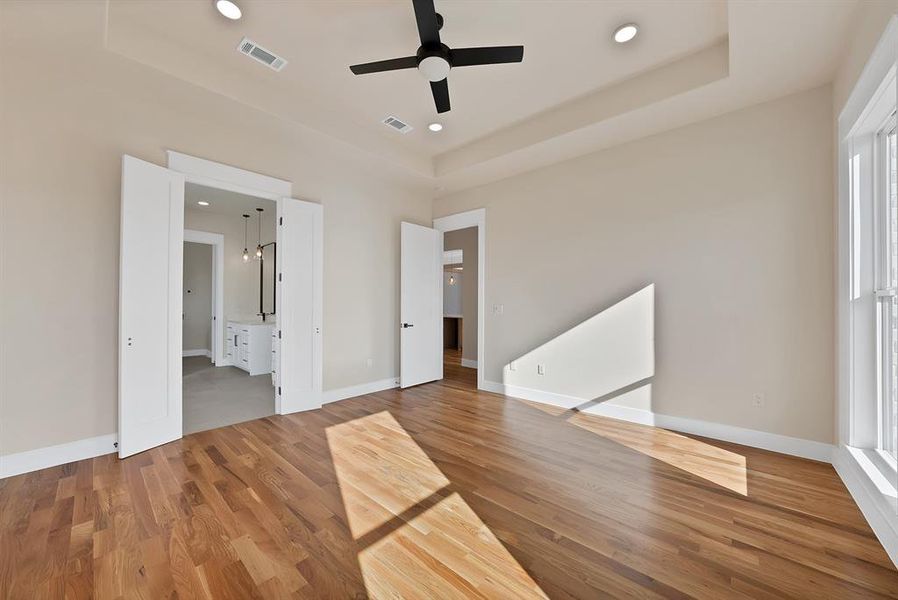 Spacious, unfurnished interior of a new home in , Union Valley (Image 20). Spacious, unfurnished interior of a new home in , Union Valley (Image 20).