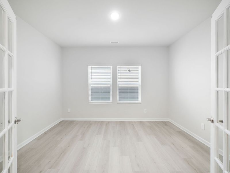 Spacious, unfurnished interior of a new home in Oak Manor - Signature Series, Garner (Image 14). Spacious, unfurnished interior of a new home in Oak Manor - Signature Series, Garner (Image 14).