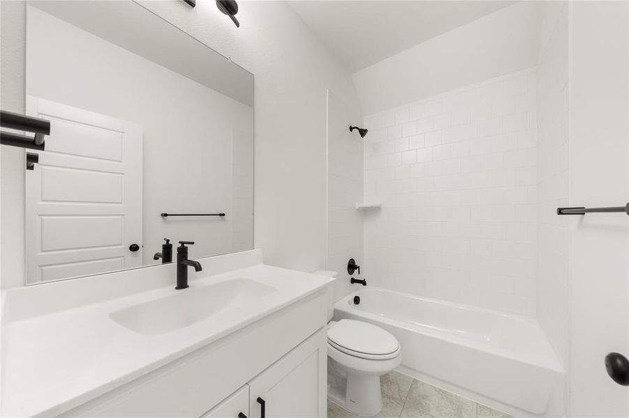 Furnished interior view inside a new home in Hillstead, Lavon (Image 7).