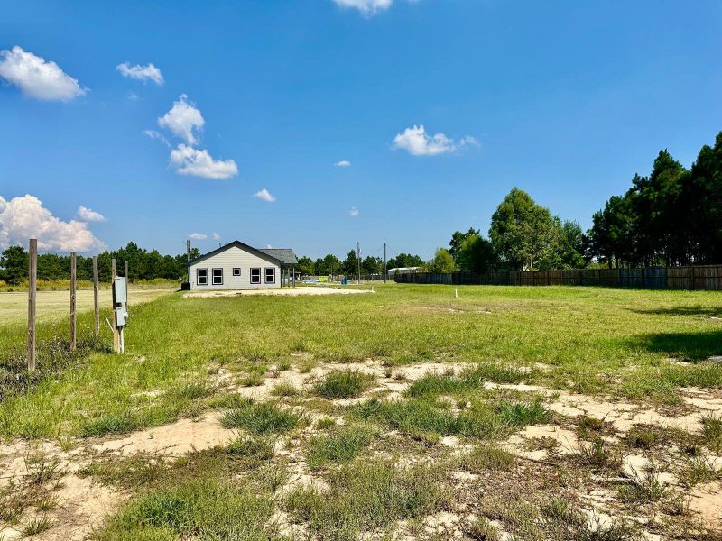Exterior details and patio area of a home in , Cleveland (Image 19).