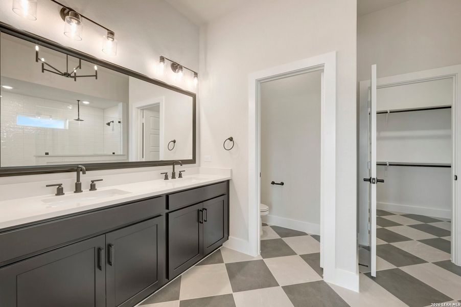 Furnished interior view inside a new home in Meyer Ranch – Legacy Series, New Braunfels (Image 19).