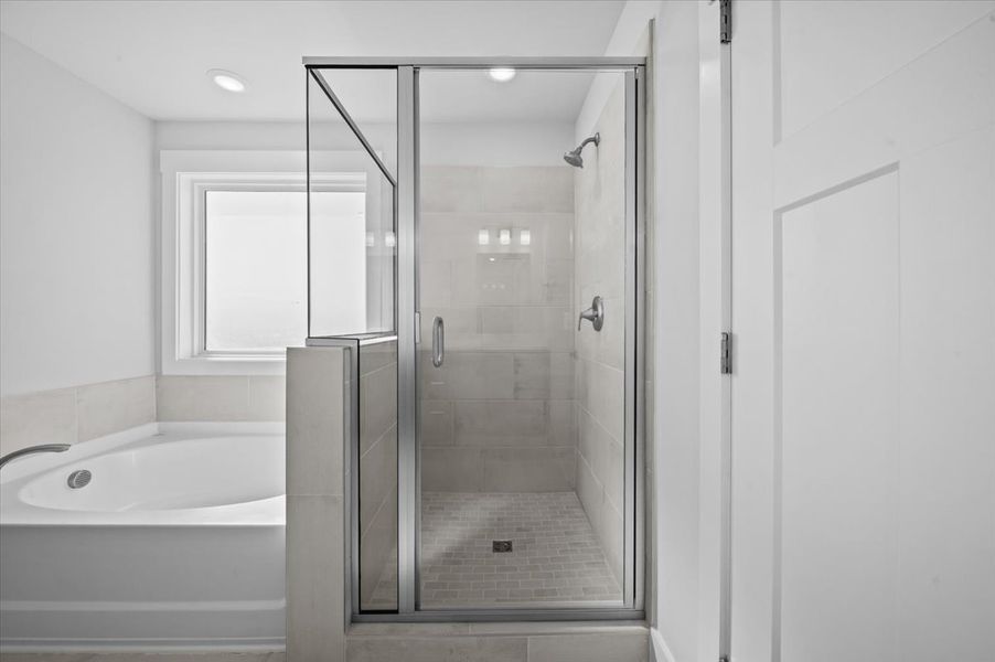 Furnished interior view inside a new home in Riverwood Farm, Piedmont (Image 8).