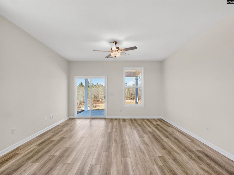 Spacious, unfurnished interior of a new home in Old Charleston Acres, Pelion (Image 25).