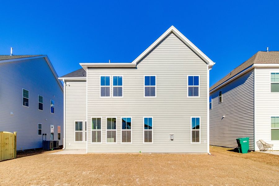 Exterior details and patio area of a home in Hendrix Farms, Lexington (Image 24).