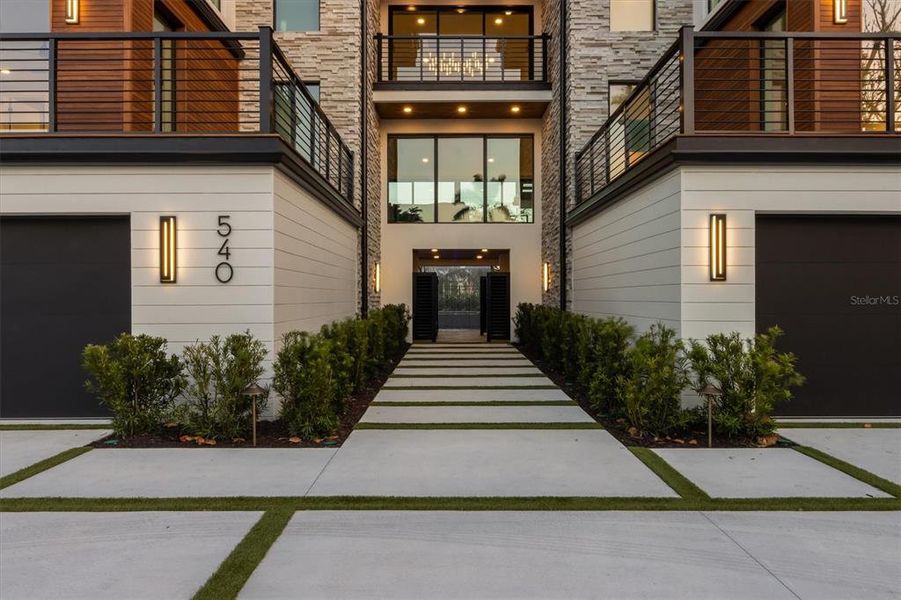Exterior details and patio area of a home in , Sarasota (Image 29).