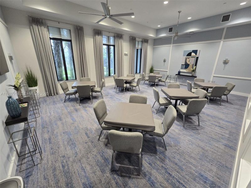 Community amenities in , Parkland (Image 72). Community amenities in , Parkland (Image 72).