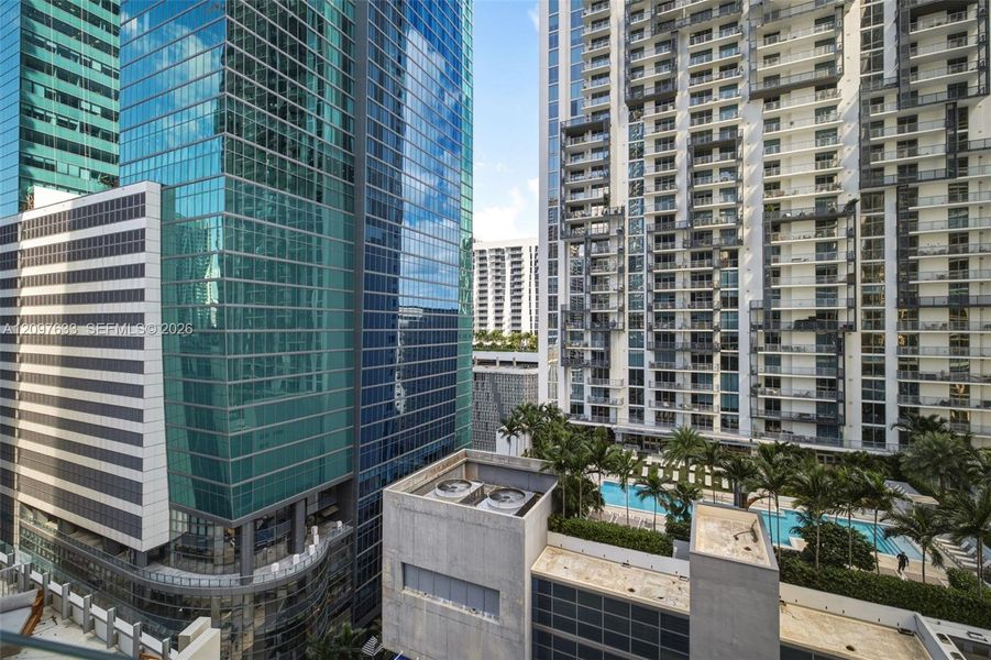 Condo located in Miami, FL showcasing its design and architecture (Image 16). Condo located in Miami, FL showcasing its design and architecture (Image 16).