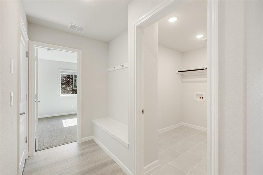 Spacious, unfurnished interior of a new home in Eagle Glen Elements, Alvarado (Image 25). Spacious, unfurnished interior of a new home in Eagle Glen Elements, Alvarado (Image 25).