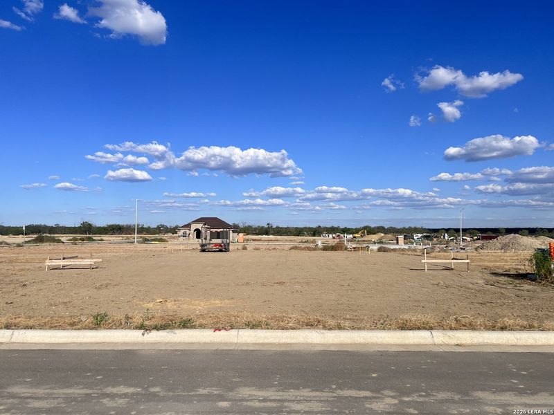 Site preparation for new homesites in , Eagle Pass (Image 4).