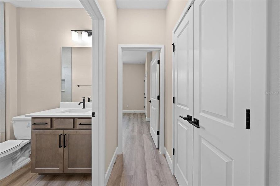Furnished interior view inside a new home in , Kissimmee (Image 9).