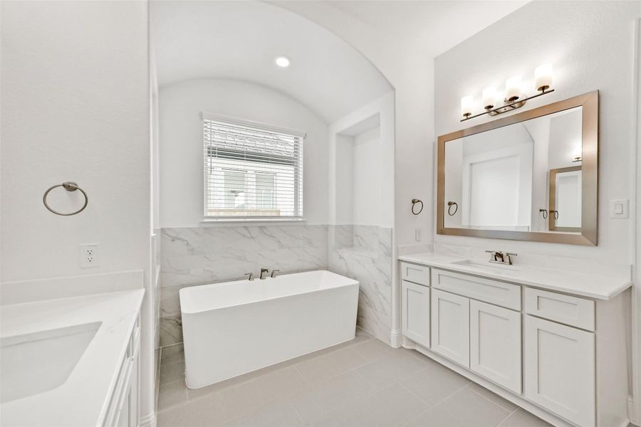 Furnished interior view inside a new home in , Manvel (Image 18).