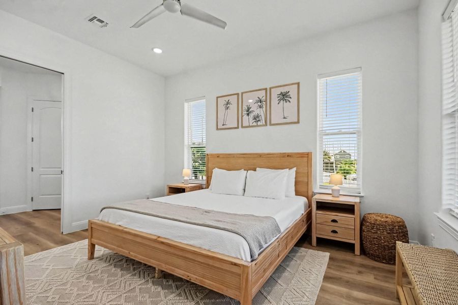 Furnished interior view inside a new home in , Galveston (Image 14).
