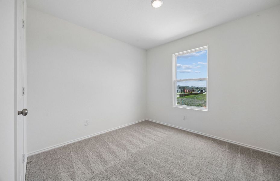 Representative unfurnished interior of a home built from the Frio by Centex in Ashford Crossing, Princeton (Image 18).