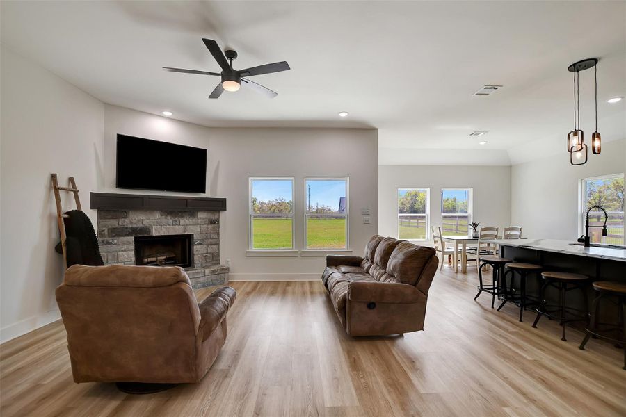 Furnished interior view inside a new home in , Iola (Image 31).