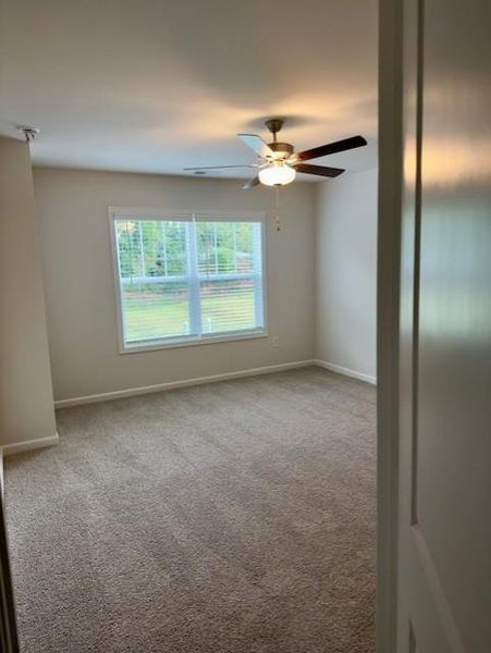 Spacious, unfurnished interior of a new home in Medlock Park, Austell (Image 17).