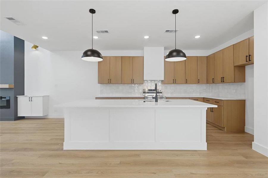 Furnished interior view inside a new home in , Dallas (Image 5).