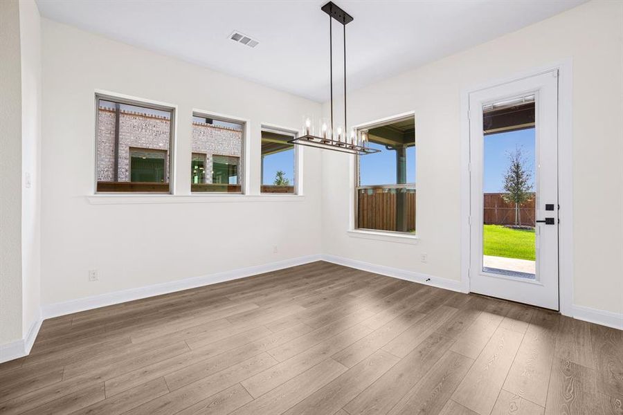 Spacious, unfurnished interior of a new home in Terraces – Classics, Rockwall (Image 22). Spacious, unfurnished interior of a new home in Terraces – Classics, Rockwall (Image 22).
