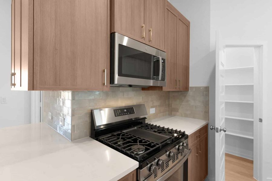 Furnished interior view inside a new home in Nolina, Georgetown (Image 9).