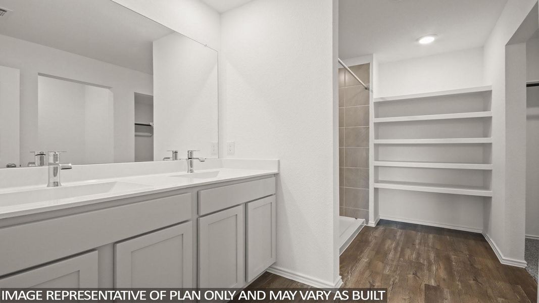 Furnished interior view inside a new home in Venetian Pines, Conroe (Image 3).