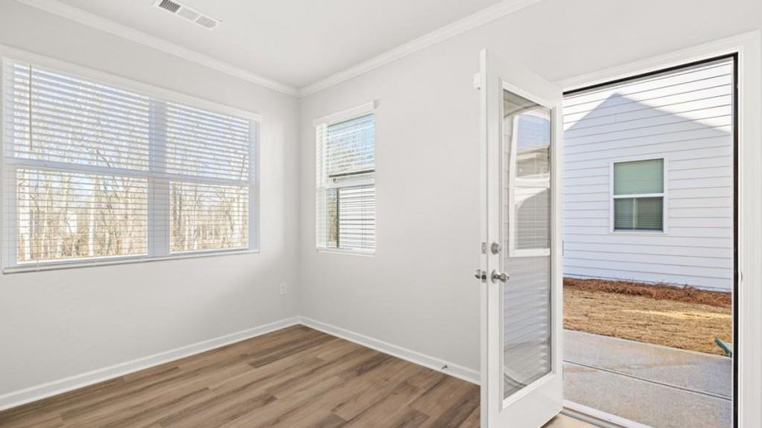 Spacious, unfurnished interior of a new home in Braselton Village, Braselton (Image 19).