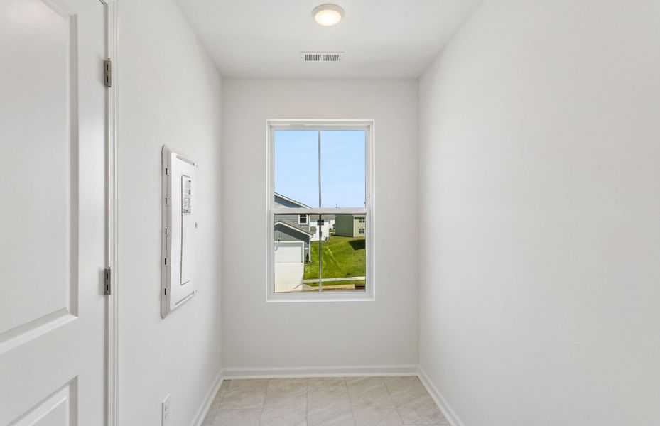 Spacious, unfurnished interior of a new home in Highlands of Carter's Station, Columbia (Image 35). Spacious, unfurnished interior of a new home in Highlands of Carter's Station, Columbia (Image 35).