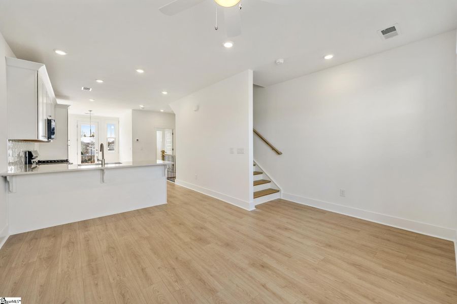 Spacious, unfurnished interior of a new home in Renaissance Place, Greenville (Image 17).