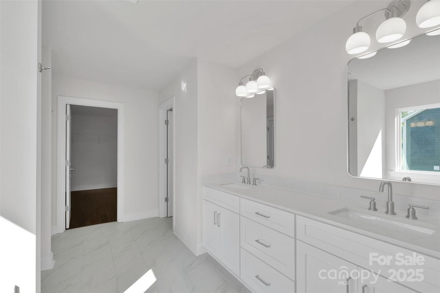 Furnished interior view inside a new home in , Lincolnton (Image 4).