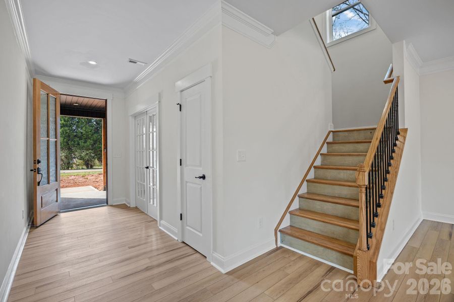 Spacious, unfurnished interior of a new home in , Salisbury (Image 15).