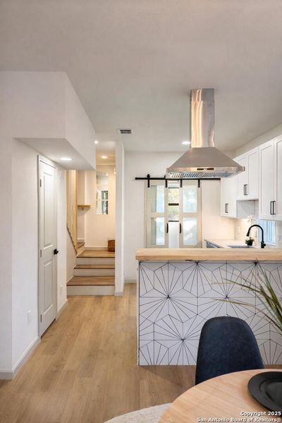 Furnished interior view inside a new home in , San Antonio (Image 9).