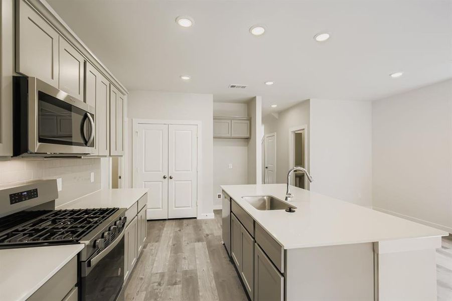 Furnished interior view inside a new home in Ambergrove, Royse City (Image 9).