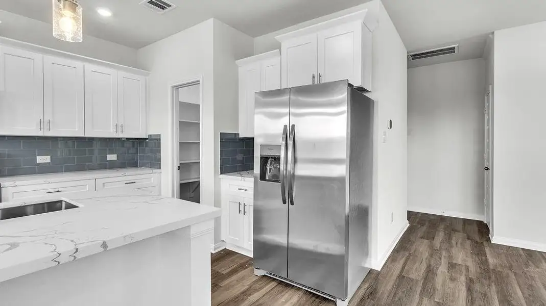 Furnished interior view inside a new home in Aldine Pines, Houston (Image 10).