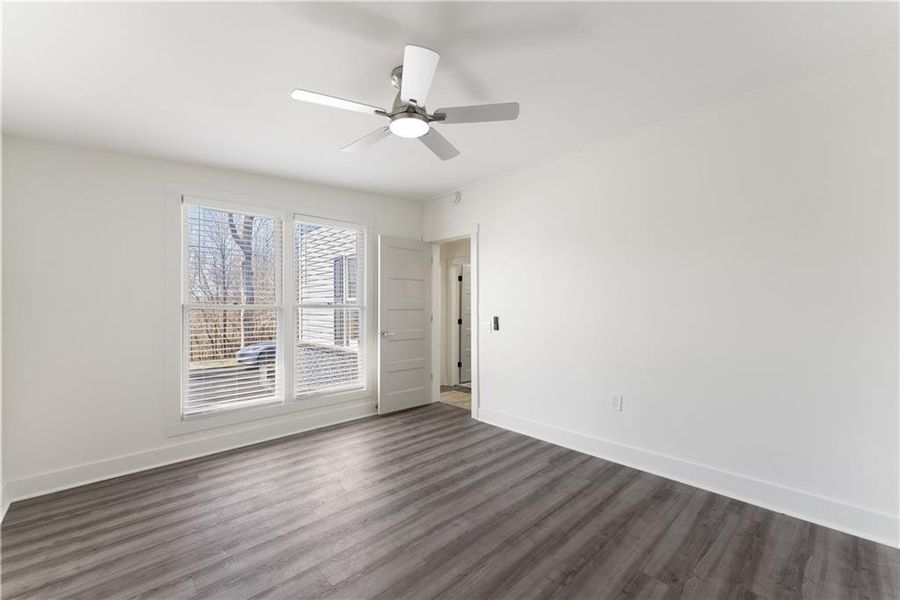 Spacious, unfurnished interior of a new home in , Gainesville (Image 46).