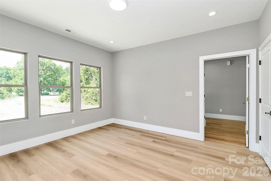 Spacious, unfurnished interior of a new home in , Rock Hill (Image 30). Spacious, unfurnished interior of a new home in , Rock Hill (Image 30).