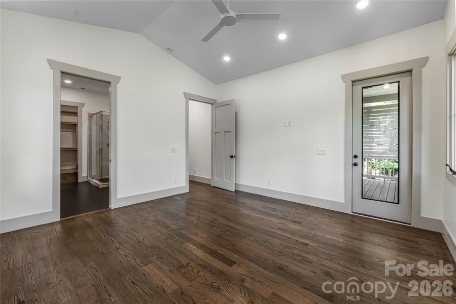 Main level primary suite