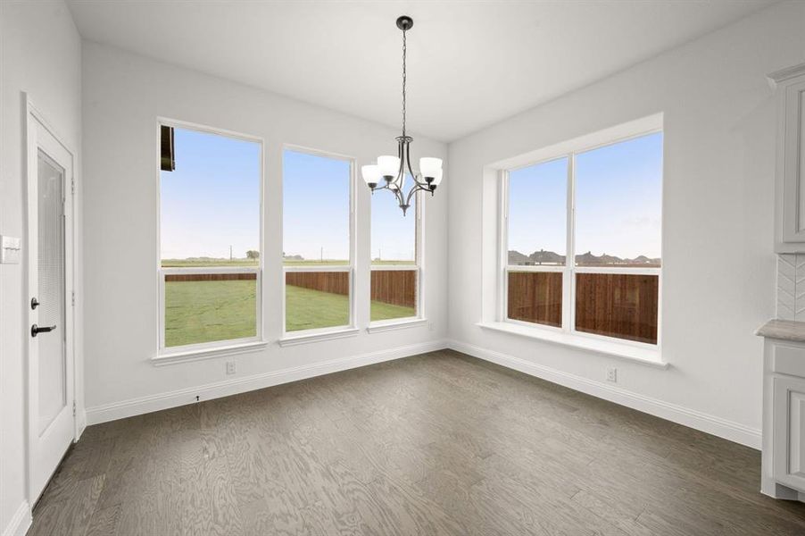 Spacious, unfurnished interior of a new home in Coyote Crossing, Godley (Image 15).