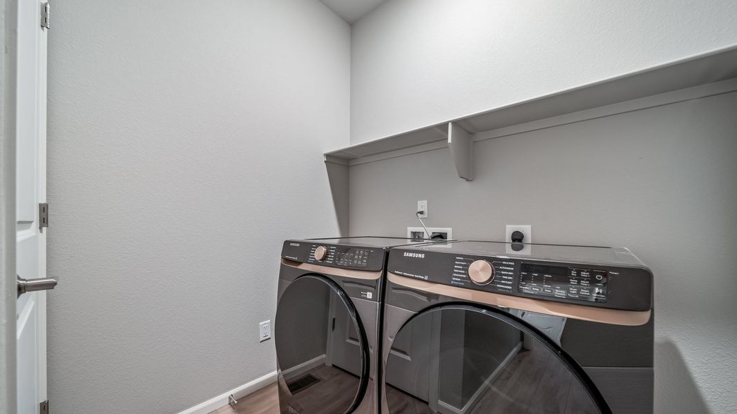 Close-up of interior finishes inside a home in Reunion, Commerce City (Image 11). Close-up of interior finishes inside a home in Reunion, Commerce City (Image 11).