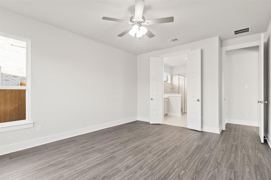Spacious, unfurnished interior of a new home in , Garland (Image 18).