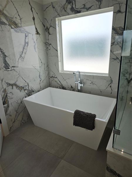 Furnished interior view inside a new home in , Houston (Image 8).