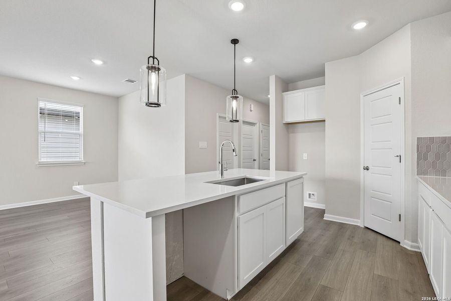 Furnished interior view inside a new home in Thomas Pond, San Antonio (Image 7).