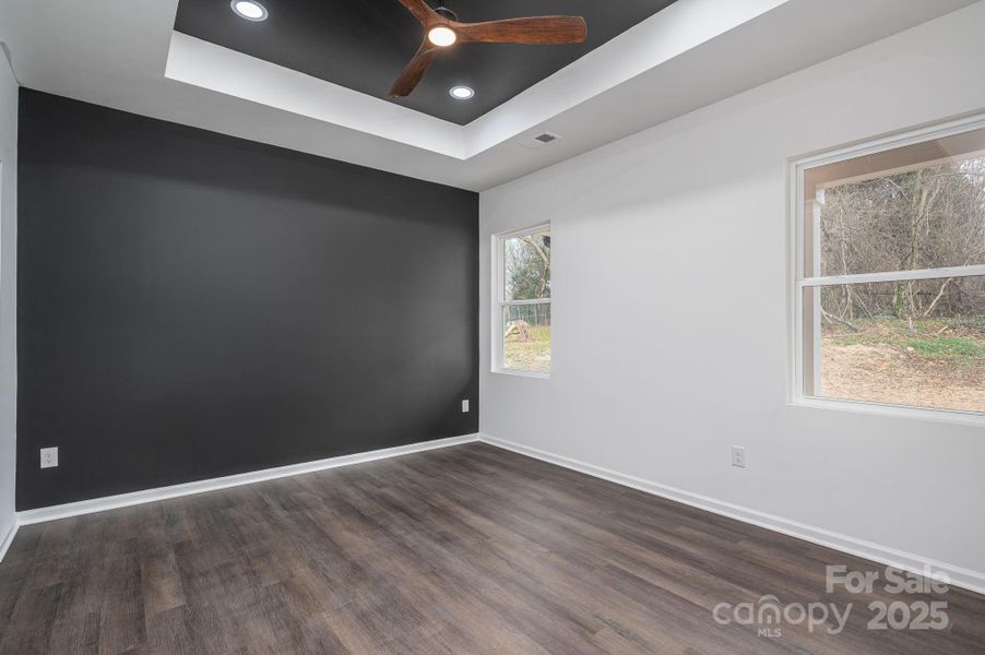 Spacious, unfurnished interior of a new home in , Cherryville (Image 35).