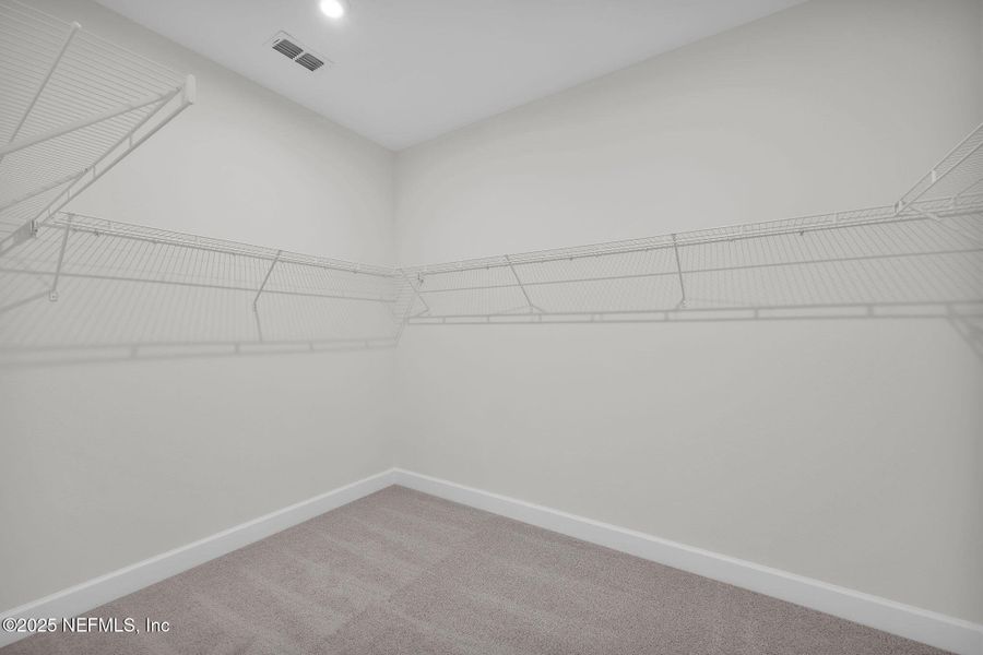 Spacious, unfurnished interior of a new home in Creighton Pointe, Fleming Island (Image 33). Spacious, unfurnished interior of a new home in Creighton Pointe, Fleming Island (Image 33).