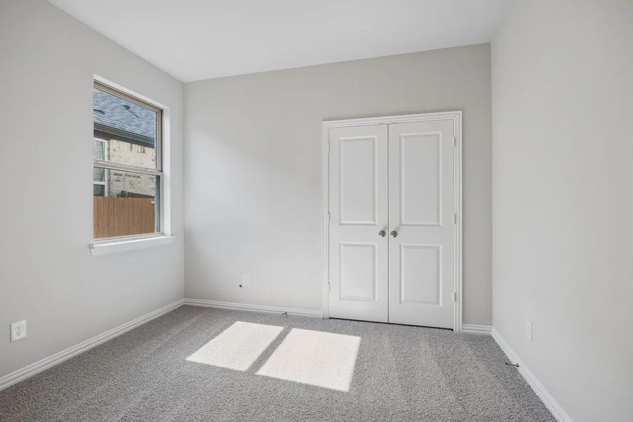 Spacious, unfurnished interior of a new home in Heartland 40's, Heartland (Image 22).