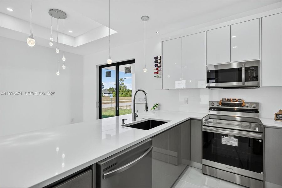 Furnished interior view inside a new home in , Cape Coral (Image 8).
