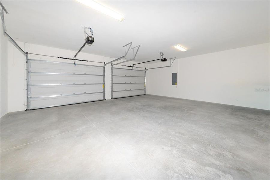 Spacious, unfurnished interior of a new home in , Punta Gorda (Image 27). Spacious, unfurnished interior of a new home in , Punta Gorda (Image 27).