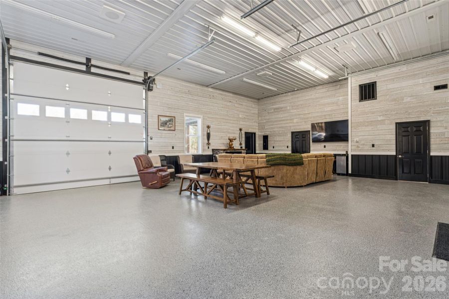 Community amenities in , Polkton (Image 28).