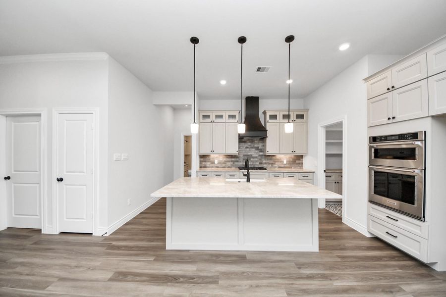 Furnished interior view inside a new home in Lexington Heights, Willis (Image 12).