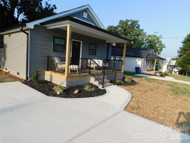 Exterior details and patio area of a home in , Stanley (Image 29).