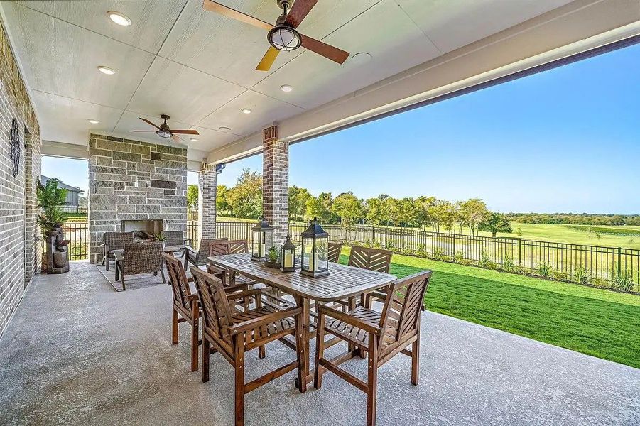 Exterior details and patio area of a home in Chambers Creek, Willis (Image 4). Exterior details and patio area of a home in Chambers Creek, Willis (Image 4).