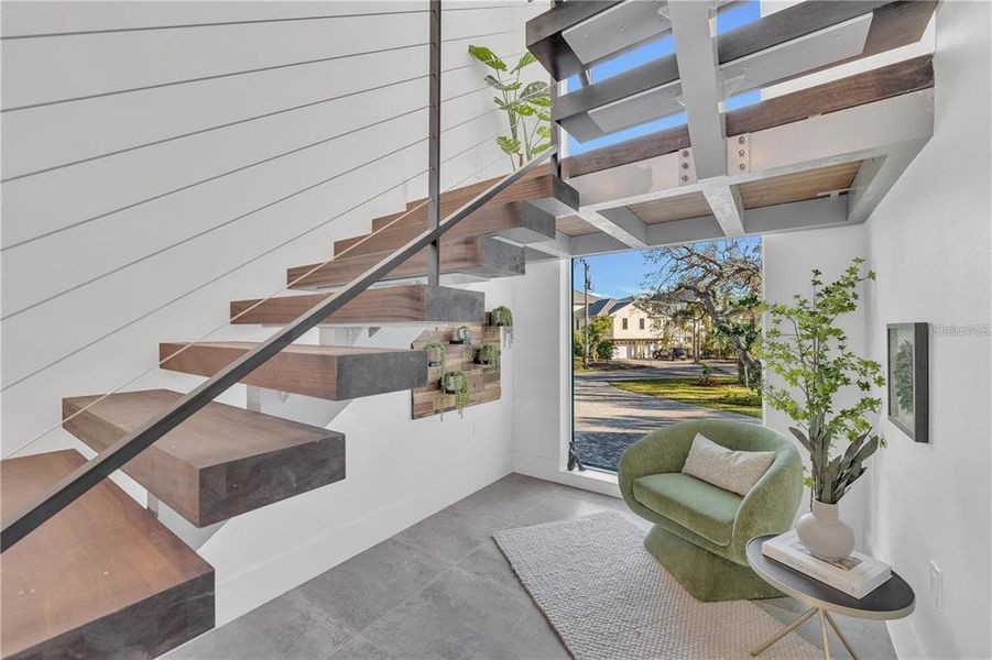 Exterior details and patio area of a home in , Sarasota (Image 28).